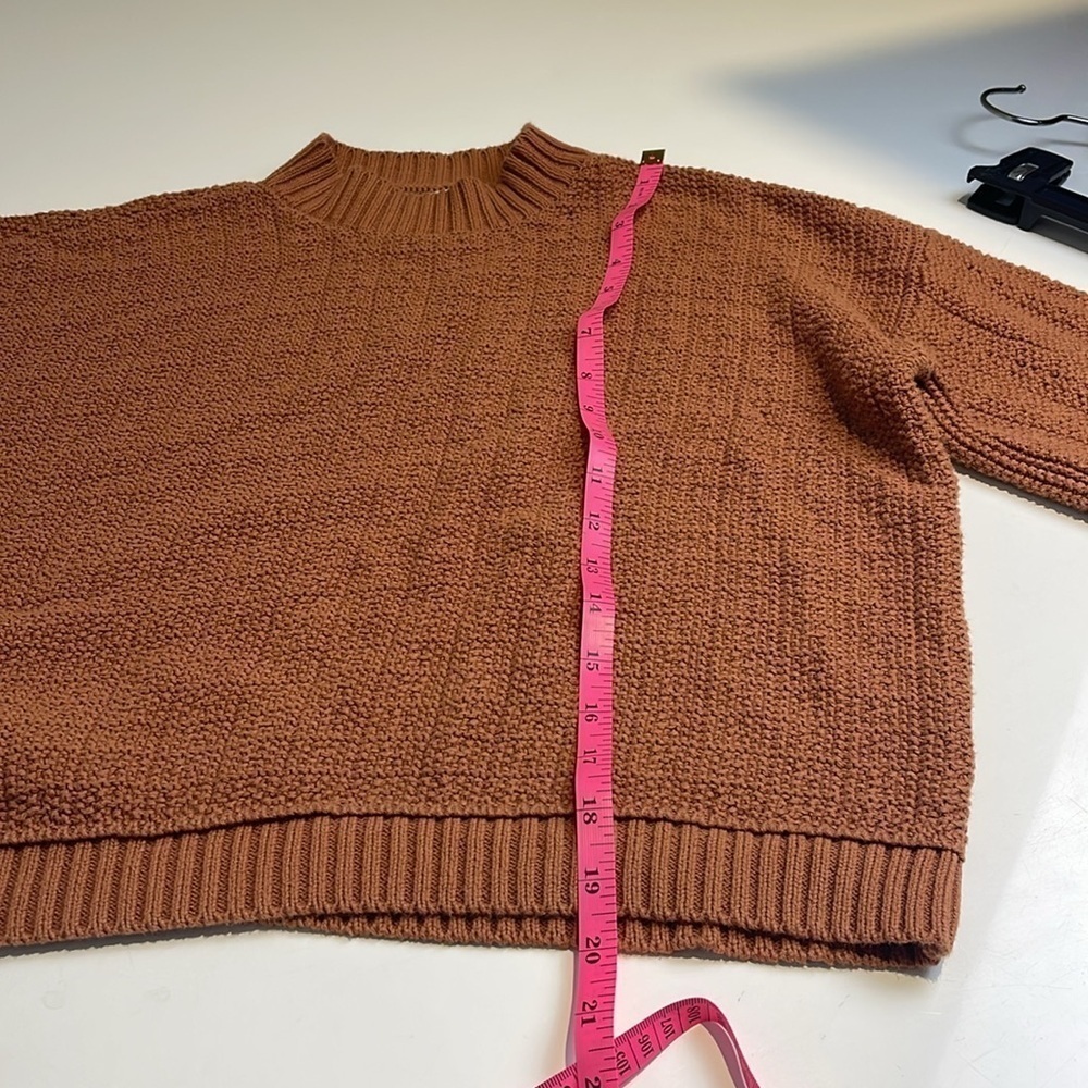 Saltwater luxe rose sweater size small - Picture 6 of 7